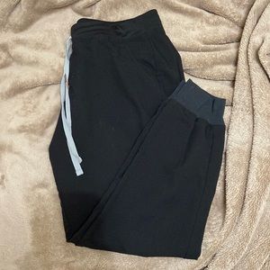 Figs Black Zamora Joggers Size L/Long